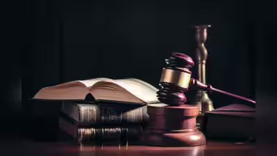 कर्नाटक उच्च न्यायालय ने वृद्धावस्था देखभाल में कमियों को चिह्नित किया, बड़े सरकारी ढांचे की मांग की | बेंगलुरु समाचार