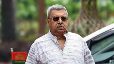 मानसून सत्र: महिला सांसद के खिलाफ टिप्पणी पर टीएमसी सांसद कल्याण बनर्जी लोकसभा से निलंबित | भारत समाचार