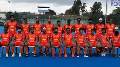 'भाजपा के दबाव में उठाया गया कदम': ओडिशा के पूर्व मुख्यमंत्री ने भारतीय हॉकी टीम की भगवा जर्सी पर निशाना साधा | हॉकी समाचार