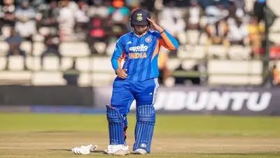वैभव सूर्यवंशी ने रचा इतिहास, बने सबसे कम उम्र में अंतरराष्ट्रीय अर्धशतक बनाने वाले | क्रिकेट समाचार