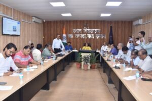 लखनऊ छावनी को मॉडल छावनी बनाने की तैयारी, 100.92 करोड़ की 12 परियोजनाओं का होगा शिलान्यास और उद्घाटन 2 WhatsApp Image 2026 08 27 at 6.44.59 PM 1